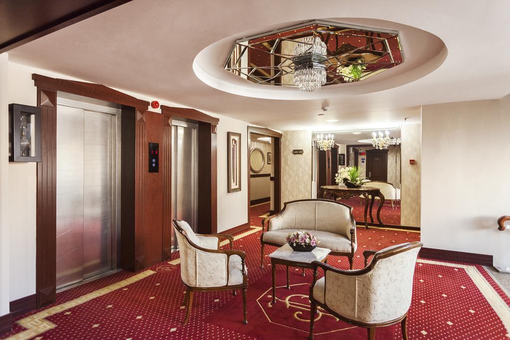 Izmir Palas Hotel Exterior photo