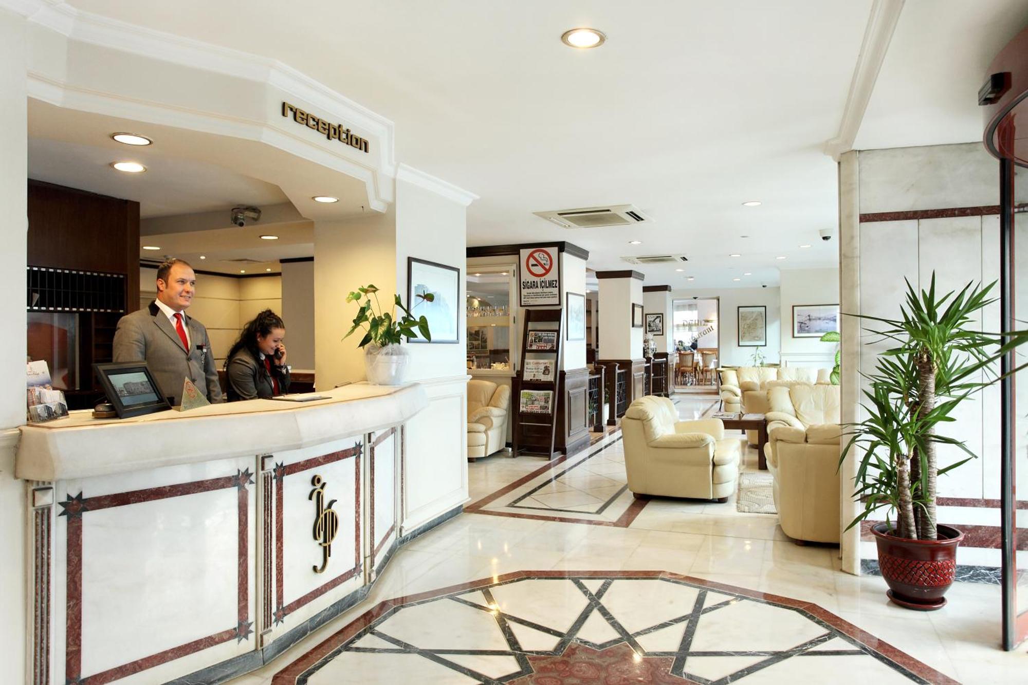 Izmir Palas Hotel Exterior photo