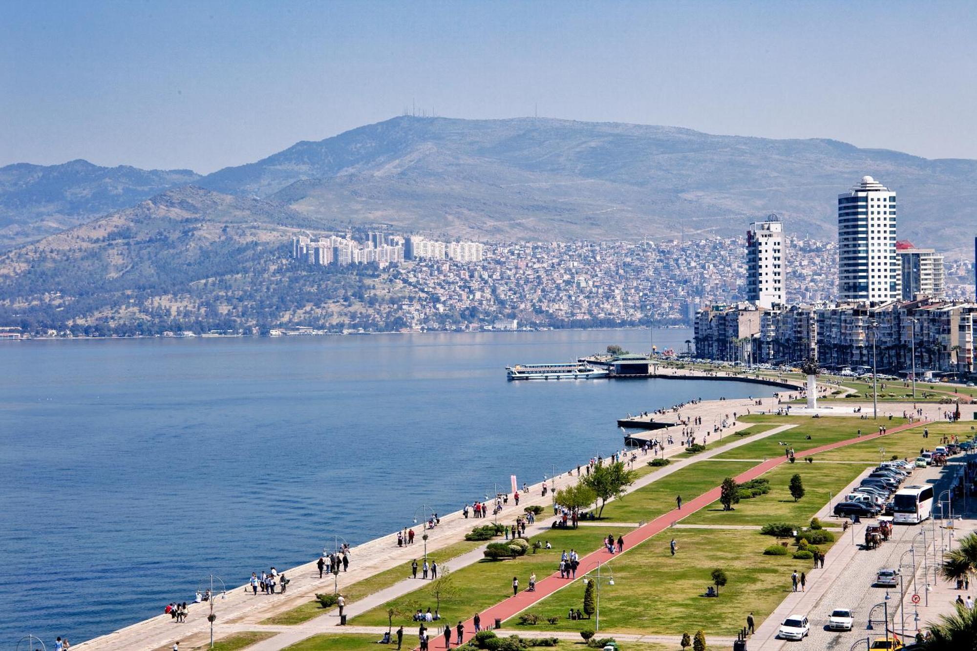 Izmir Palas Hotel Exterior photo