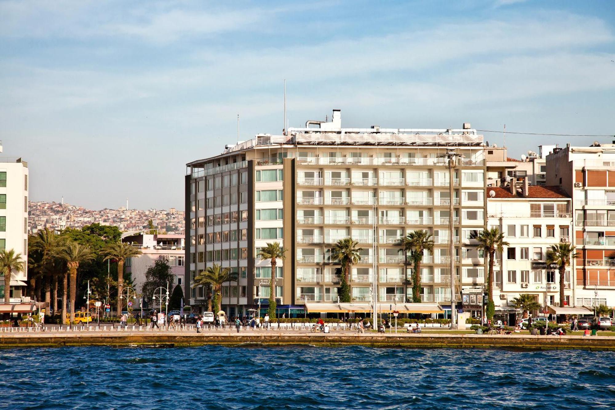Izmir Palas Hotel Exterior photo