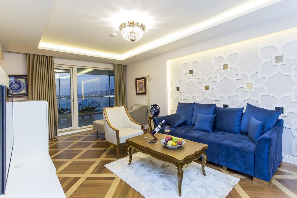 Izmir Palas Hotel Room photo